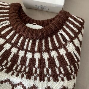 PONYTAIL Patterned Crewneck Sweater